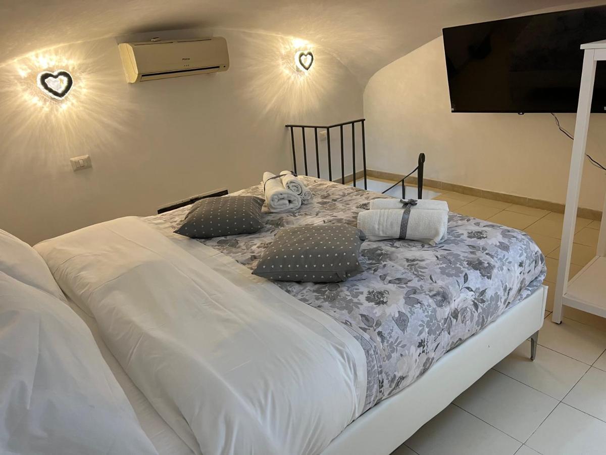 Petite Suite Наполи Екстериор снимка