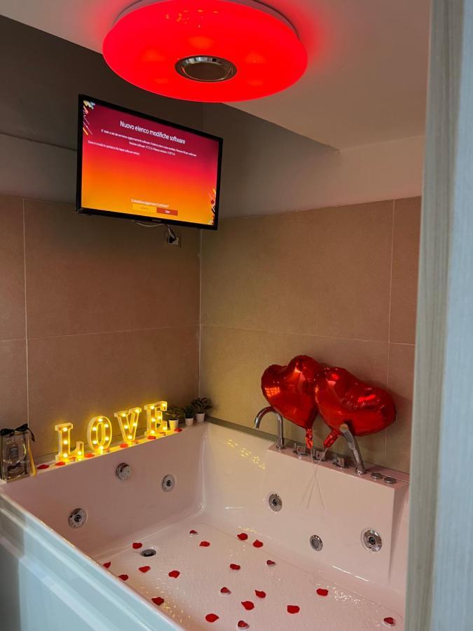 Petite Suite Наполи Екстериор снимка
