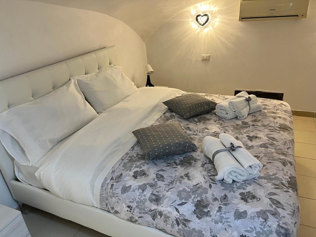 Petite Suite Наполи Екстериор снимка